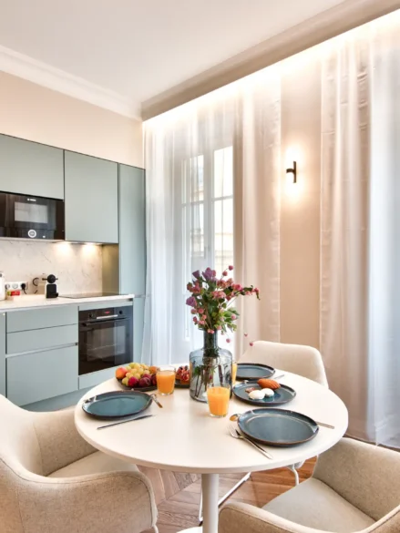 Meuble tourisme nice